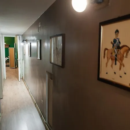 Chiaia Apartment Naples