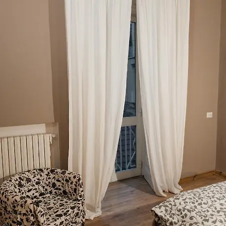 Apartment Chiaia Naples