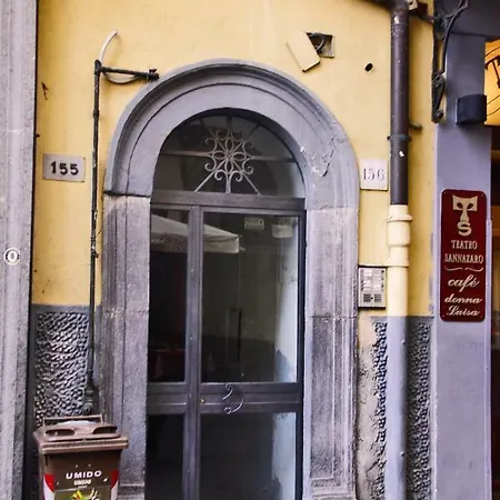 Apartment Chiaia